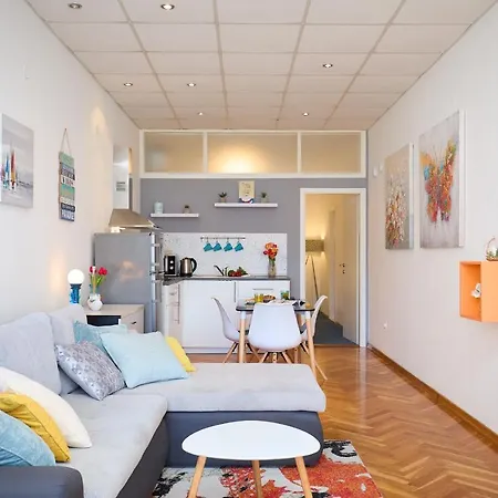 Aria Apartment