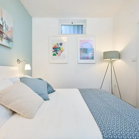 Aria Apartment *